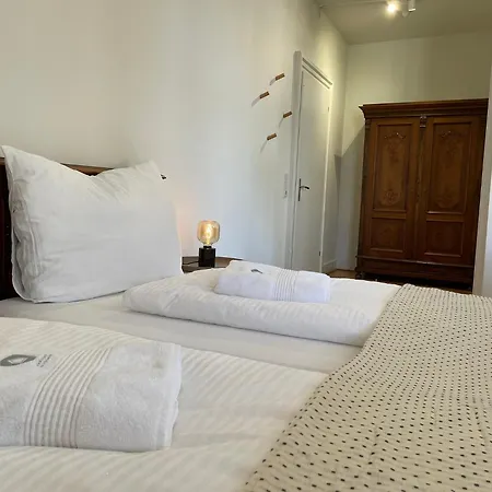 Appartement Im Zentrum Von Lochau, #2 *