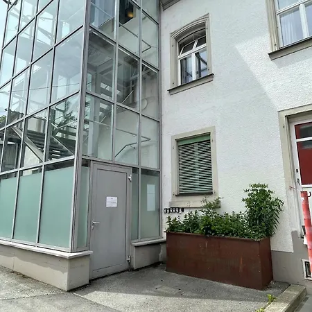 Im Zentrum Von Lochau, #2 *
